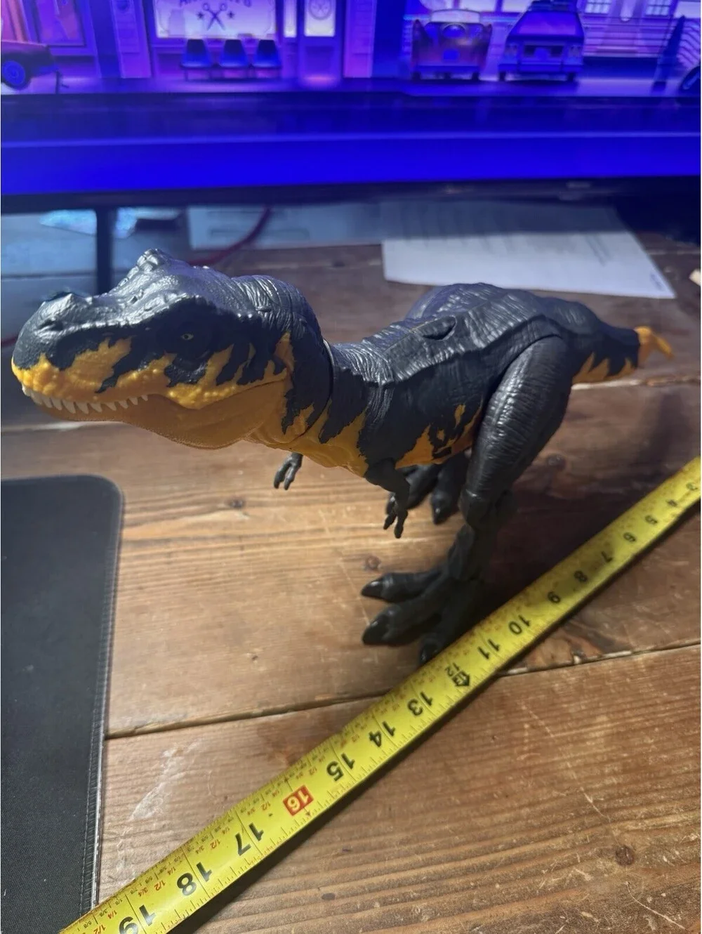 Jurassic world T-Rex Off-Road Tracker Tyrannosaurus Rex Dino Working Jaw 20”